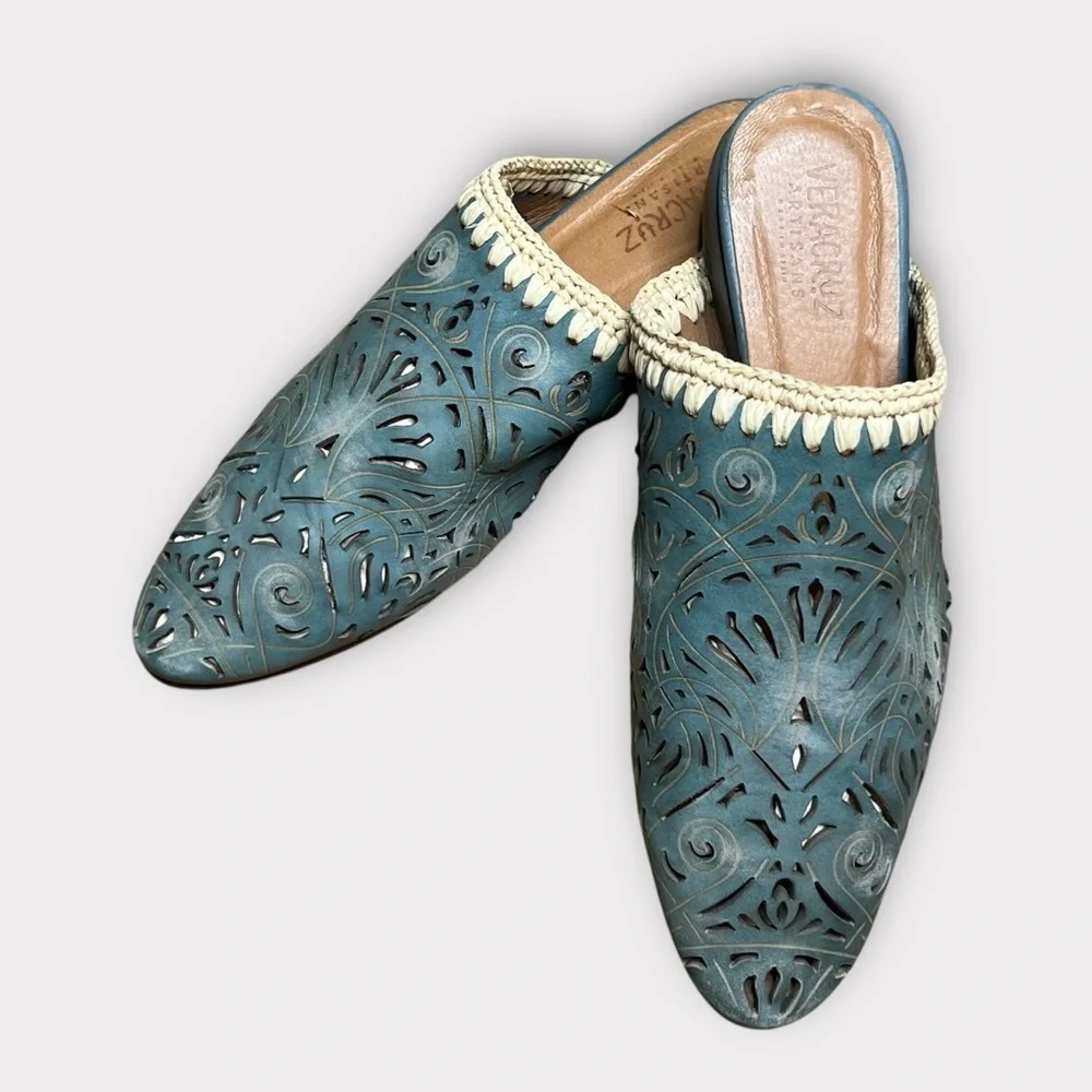 Sundance Vera Cruz Olivetta leather teal mules - Picture 1 of 9